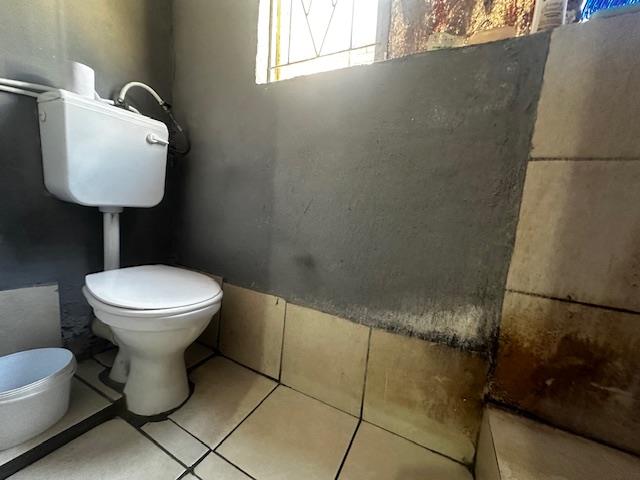 5 Bedroom Property for Sale in Brandwag Free State